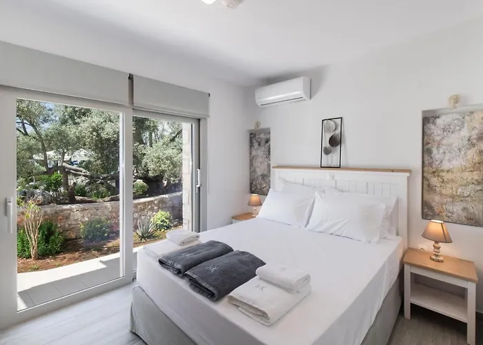 Eratito By Vintage Travel Villa *